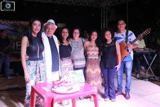 SUCESSO: Festa completa em homenagem ao Menestrel  SÃ­lvio Santos, sÃ¡bado - Gente de OpiniÃ£o