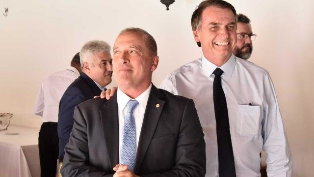 Lenha na Fogueira - Banco da AmazÃ´nia vai patrocinar  mais de 100 projetos em 2019 - Bolsonaro promete 'rÃ­gido  controle sobre Lei Rouanet - Gente de OpiniÃ£o
