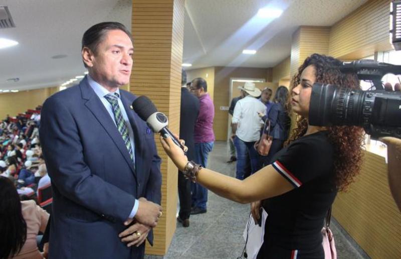 Deputados estaduais mantêm veto em defesa do comércio e do consumidor