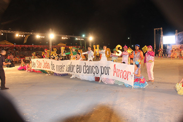 Lenha na Fogueira - Abertura do Flor Maracujá - Quadrilhas deste domingo no Arraial - Gente de Opinião