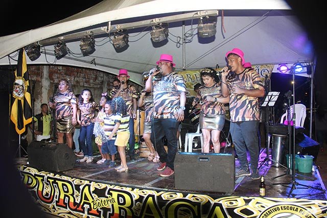 Zé dos Cobras e Zekatraca no show pelos 105 anos de PVH + O hino da escola Asfaltão é Das Pastoras - Gente de Opinião